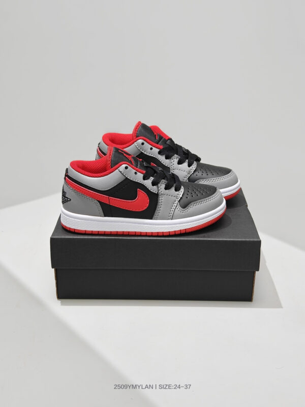 Nike Air Jordan(Kids)