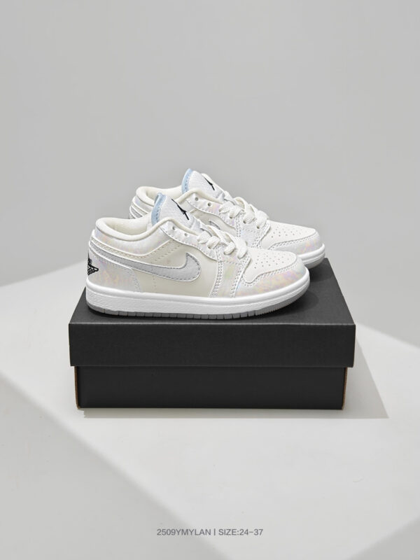 Nike Air Jordan(Kids)