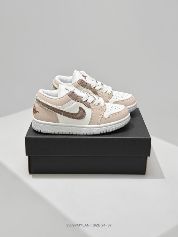 Nike Air Jordan(Kids)