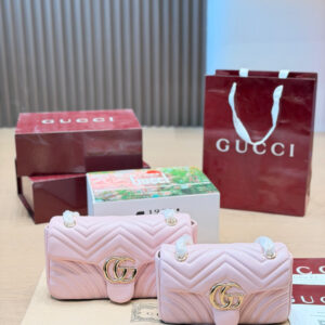 cmp_i1779530371460_8012_0_0 Gucci GG Marmont Bag