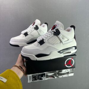Nike Air Jordan 4 Retro