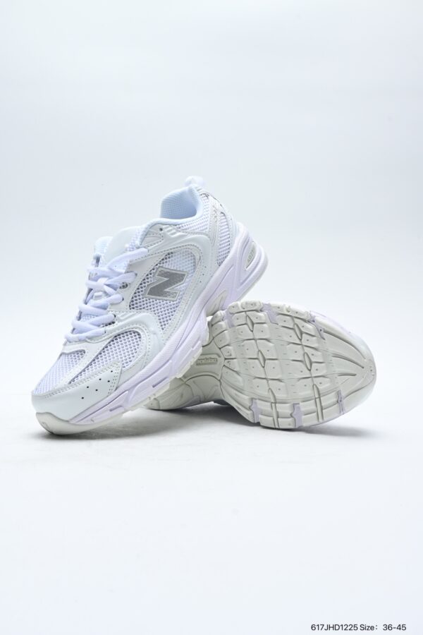 New Balance 530