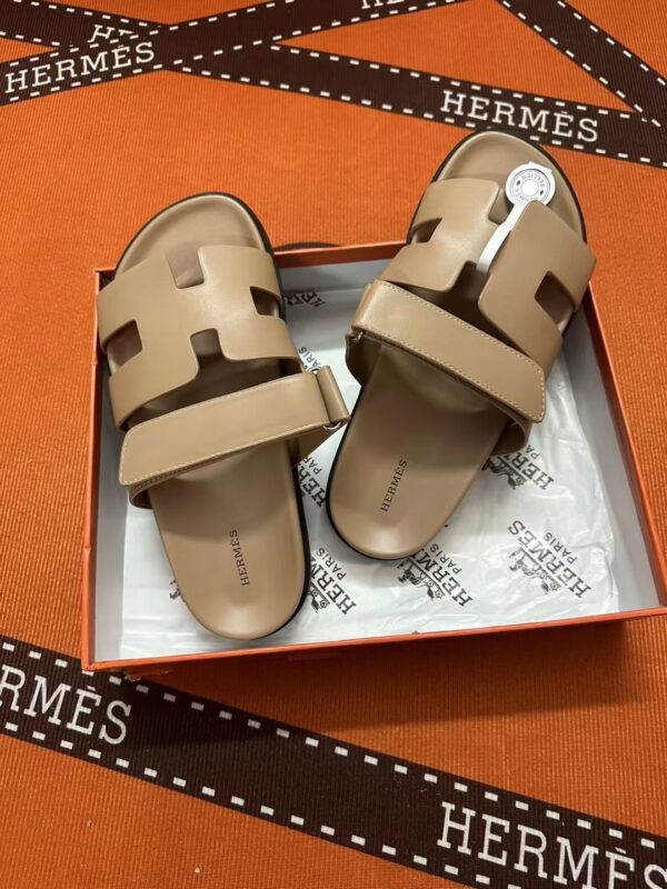 Hermès Chypre sandals